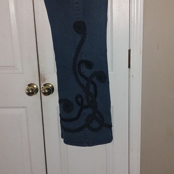 Pamela McCoy Collection stretch side embellished bell bottom jeans Sz 3X - Picture 6 of 6